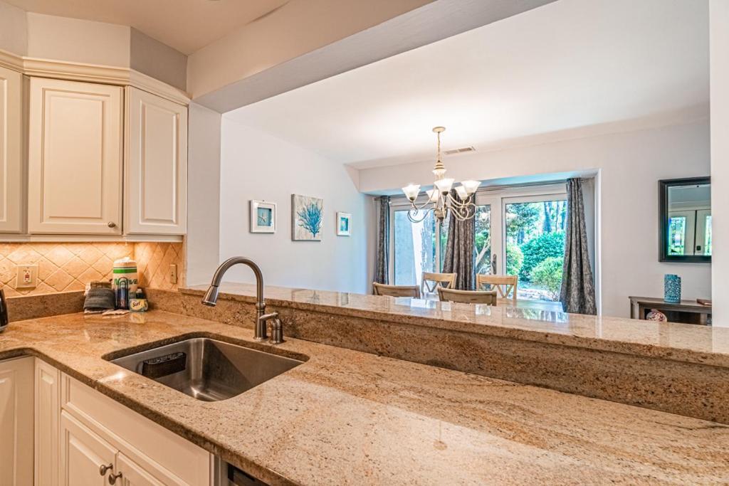 Villa Pet Friendly! 503 Plantation Club Walk To Pool Sleeps 6 Sea Pines Hilton Head Island Esterno foto