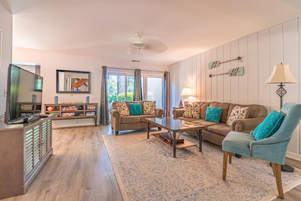 Villa Pet Friendly! 503 Plantation Club Walk To Pool Sleeps 6 Sea Pines Hilton Head Island Esterno foto