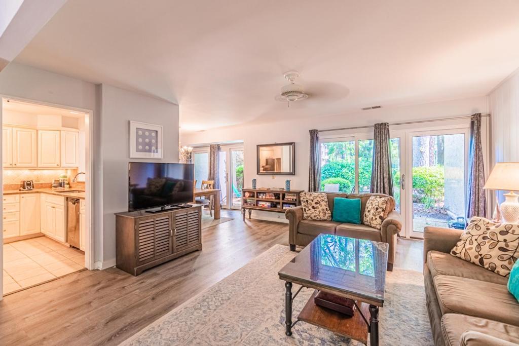 Villa Pet Friendly! 503 Plantation Club Walk To Pool Sleeps 6 Sea Pines Hilton Head Island Esterno foto