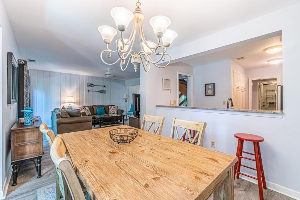 Villa Pet Friendly! 503 Plantation Club Walk To Pool Sleeps 6 Sea Pines Hilton Head Island Esterno foto